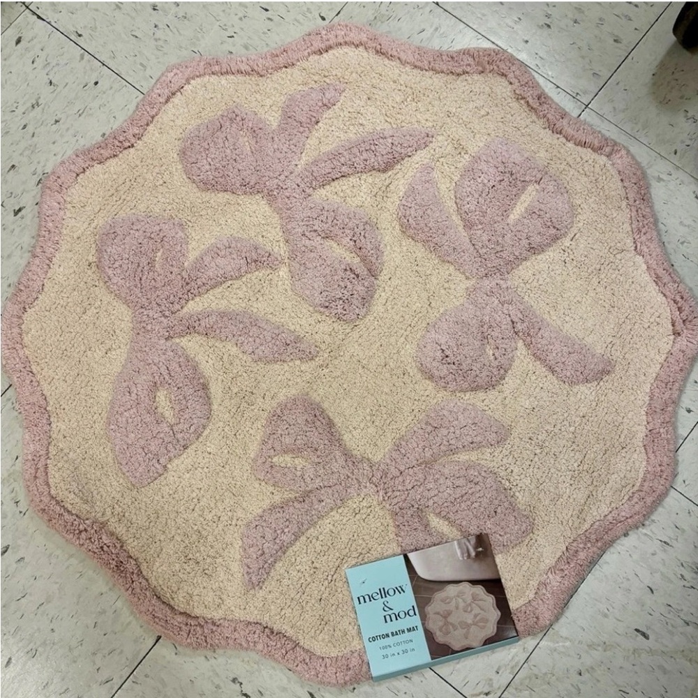 Viral Pink Bow Bath Rug